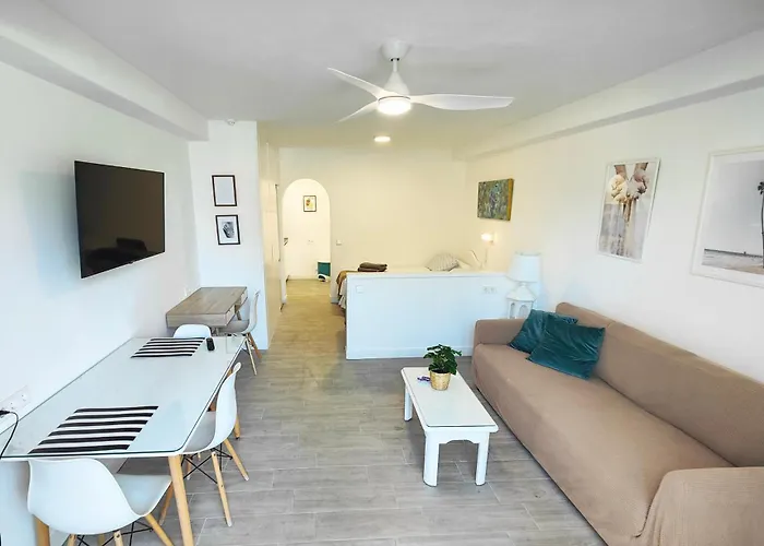 Διαμέρισμα Prime Garden-view *